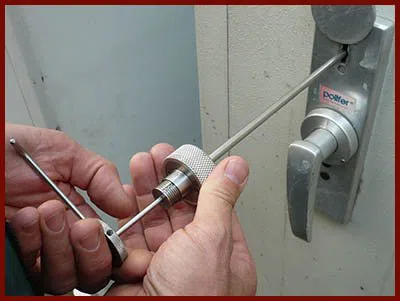 Locksmith Lock Store Schiller Park, IL 847-915-3680 - 5-lock-opening