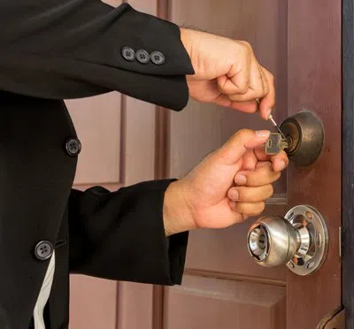 Locksmith Lock Store Schiller Park, IL 847-915-3680